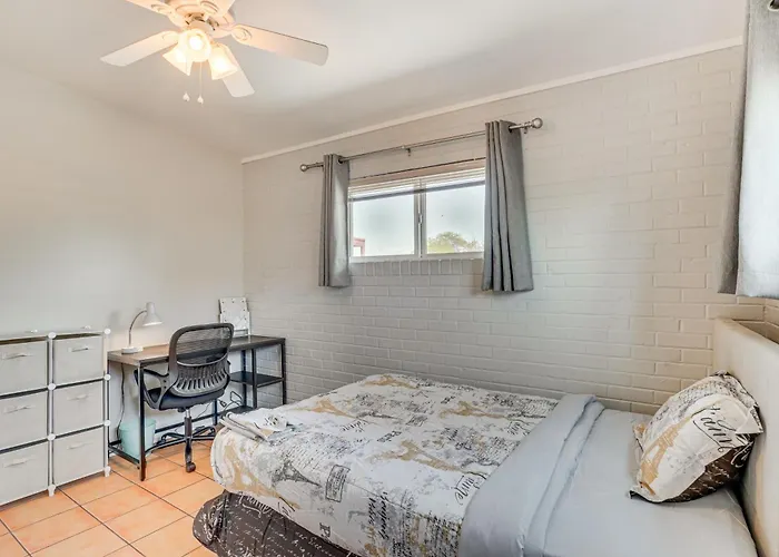 2 Mi To Dtwn & Of Arizona! Holiday home *
